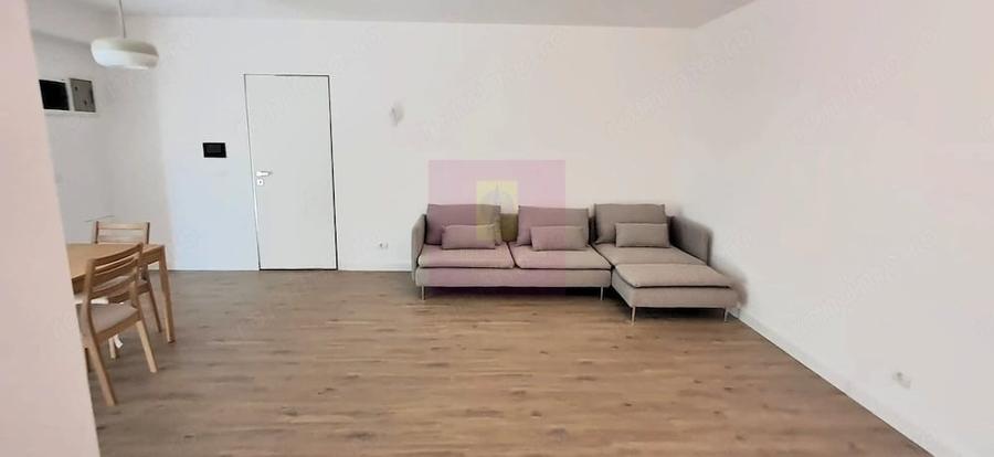 Apartament cu 4 camere decomandat în Armeneasca