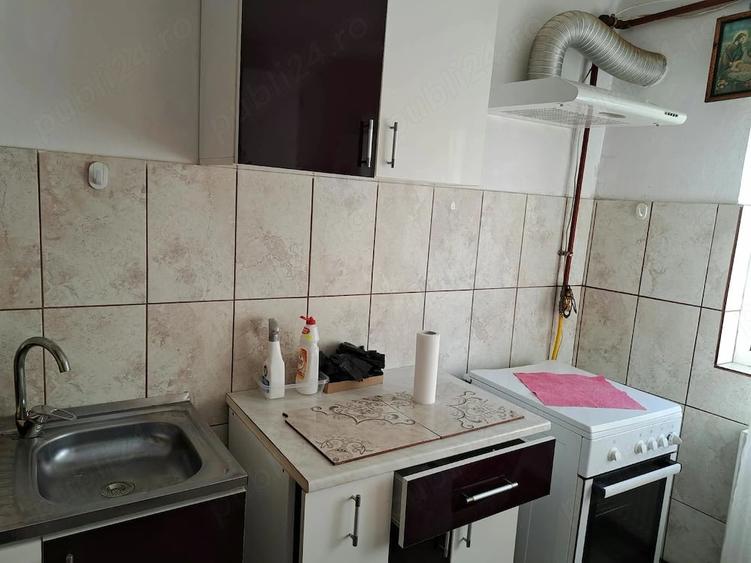 Apartament cu 2 camere nedecomandat în Central