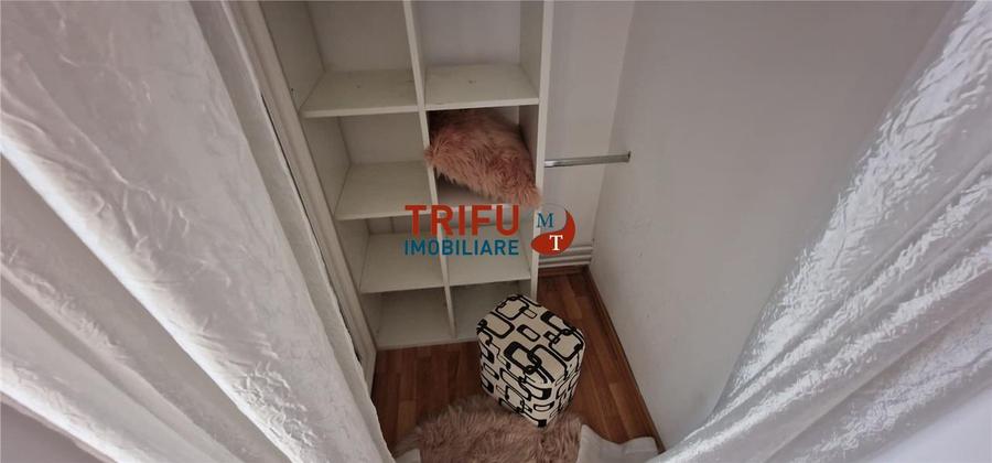 Apartament cu 2 camere semidecomandat în Cetate