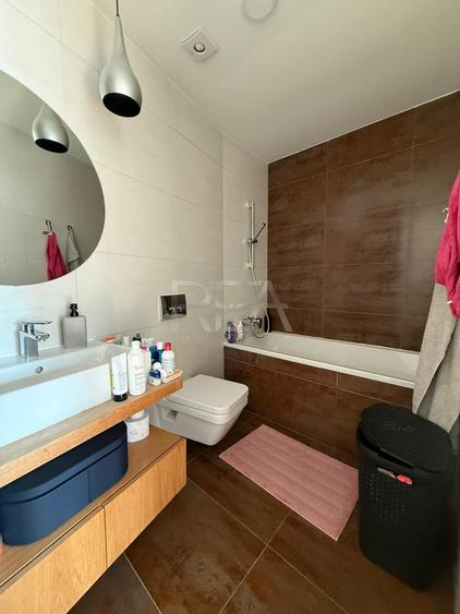 3 camere Barbu Văcărescu decomandat, centrală, et. 2 - 8