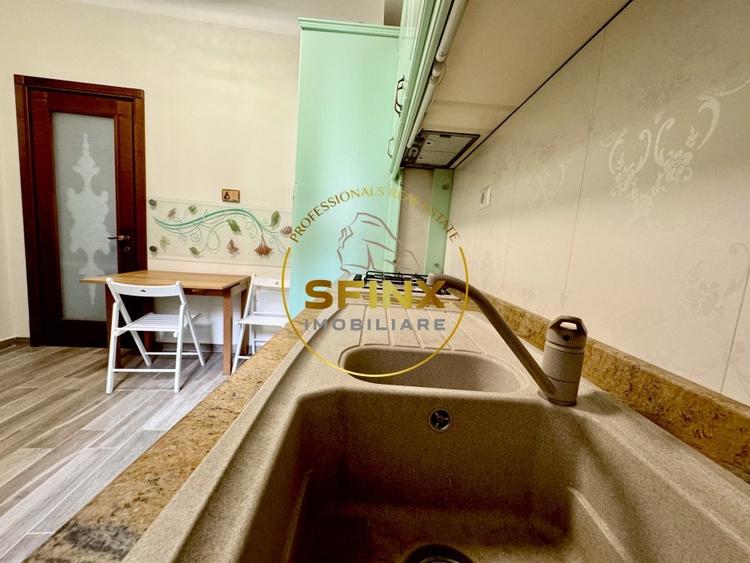 Apartament cu 3 camere decomandat, mobilat în P-ța Romană