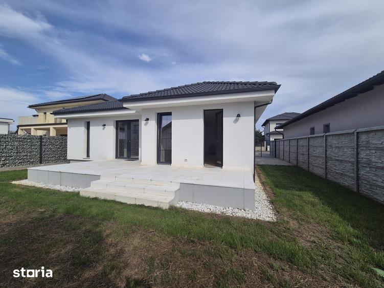 Casă cu 4 camere cu Teren 420 Mp în Central
