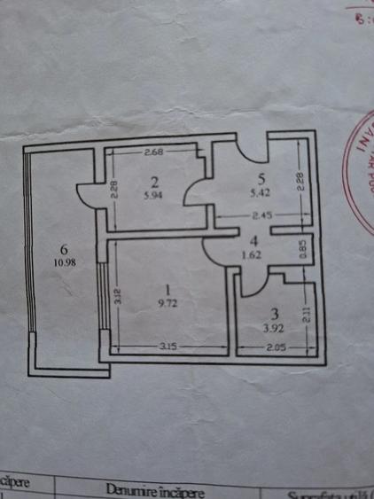 Garsonieră decomandată în Central