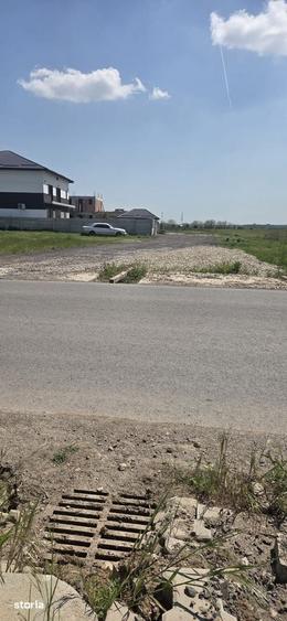 Teren de 700 mp, în Dragomirești-Vale