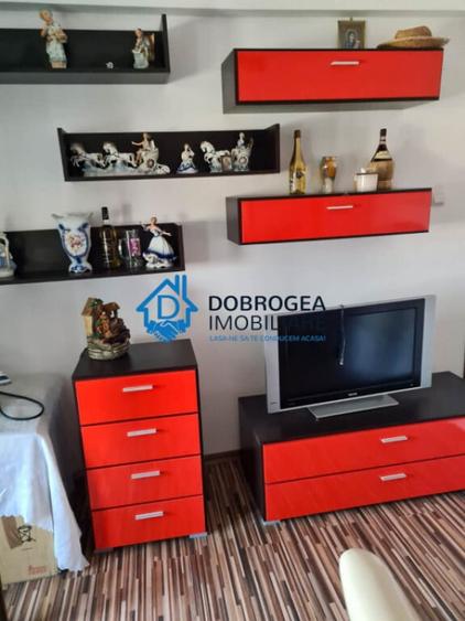 Apartament cu 2 camere decomandat în Mahmudia