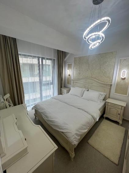Apartament cu 2 camere semidecomandat, mobilat în Central