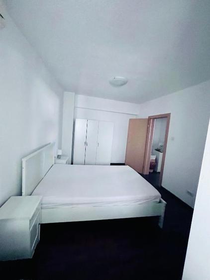 Apartament cu 2 camere semidecomandat în Cișmigiu