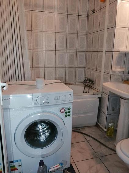 Apartament cu 2 camere semidecomandat în Exterior Vest