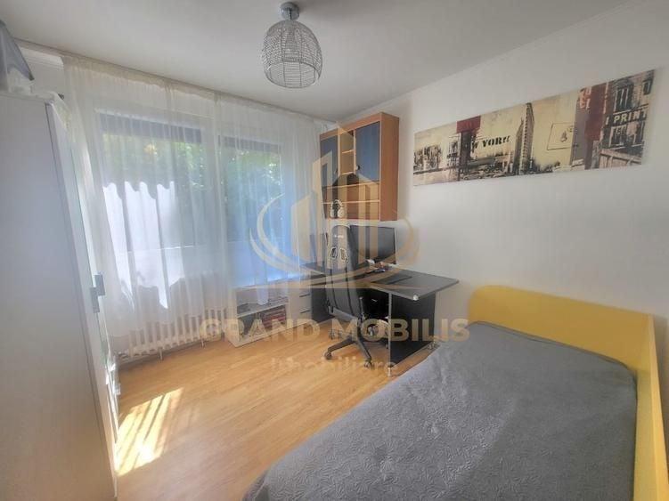 Apartament cu 4 camere decomandat, mobilat în Brâncoveanu