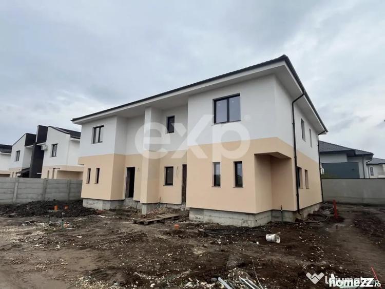 Casă cu 4 camere cu Teren 250 Mp în Corbeanca