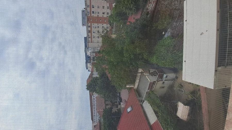 Apartament cu 6 camere decomandat în Complex Studențesc