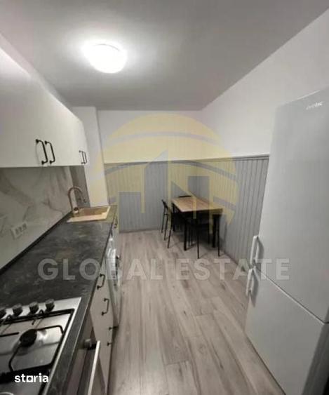 Apartament cu 2 camere decomandat în Titan