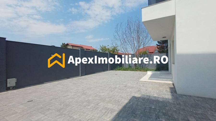 Casă individuală cu 7 camere cu Canalizare în Pipera