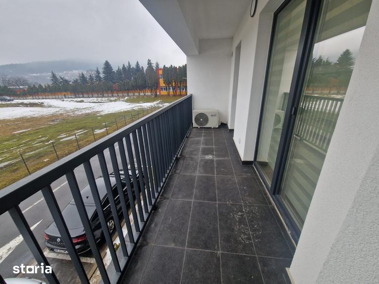 Apartament cu 2 camere semidecomandat, mobilat în Florești — fotografia 3