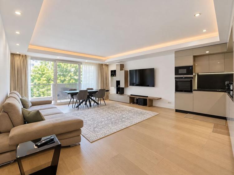 Apartament cu 3 camere decomandat în Șoseaua Nordului