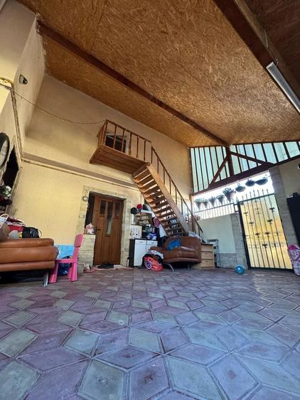 Casă cu Teren 164 Mp în Anda