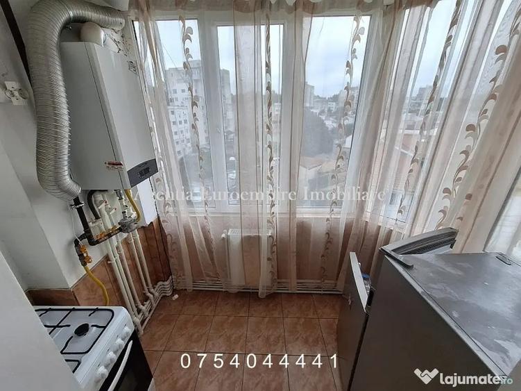 Apartament cu 2 camere decomandat în Capitol