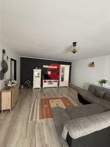 Casa Superba P M Valu lui Traian 162mp, Teren 361mp, Zona Li - 6