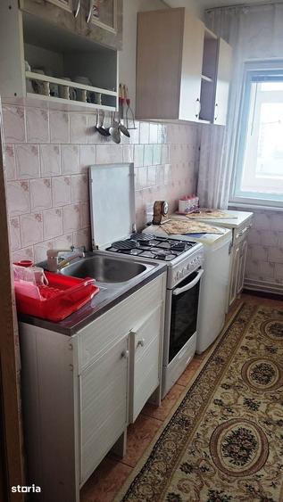Apartament cu 2 camere decomandat în Micro 14