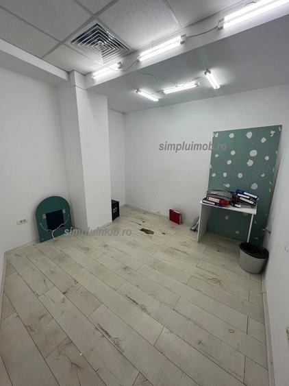 Spațiu comercial, de 238 mp, în Dacia