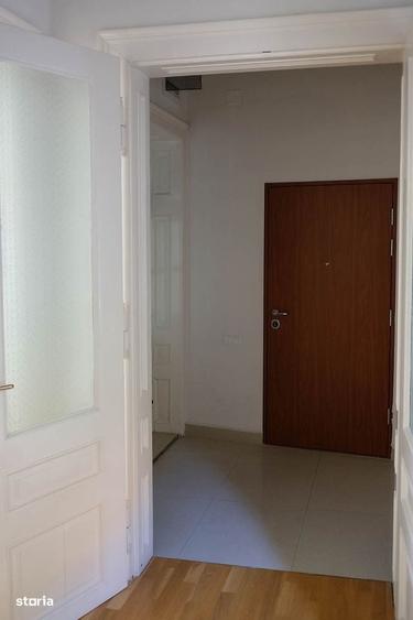 Apartament cu 3 camere în Ultracentral