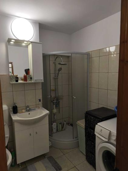 Apartament cu 2 camere decomandat în 2 Moldoveni