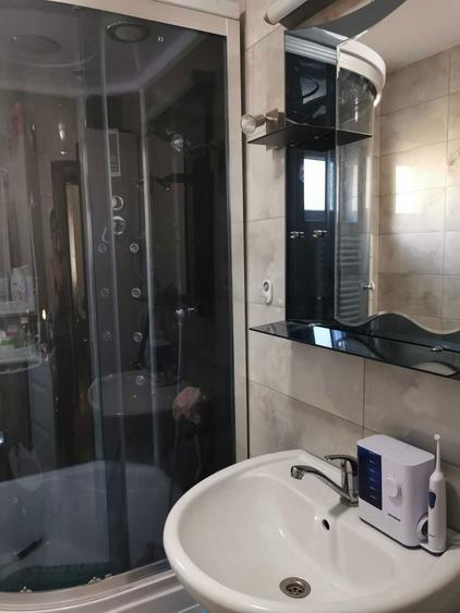 Proprietar, inchiriez casa 3 camere - 3