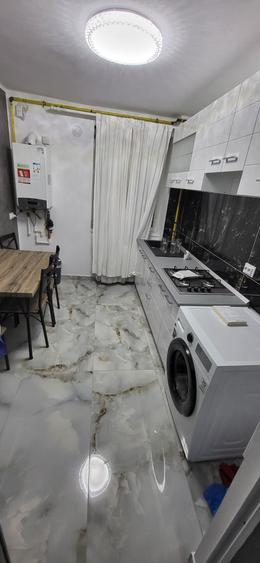 Apartament cu 2 camere decomandat în Mangalia