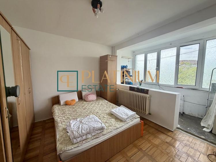 Apartament cu 3 camere decomandat, mobilat în Girocului