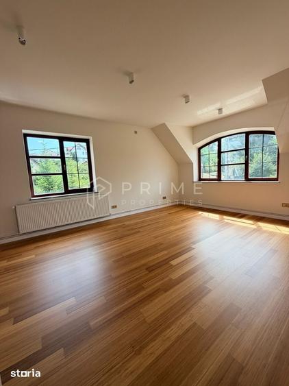 Spațiu comercial, de 160 mp, în Platou