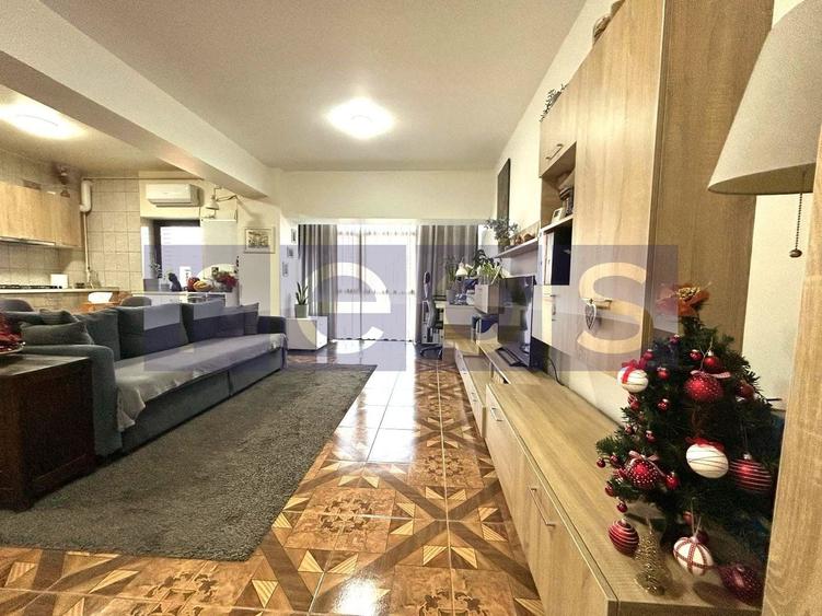 Apartament cu 3 camere decomandat, mobilat în Panduri