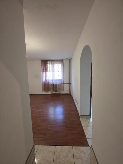 Apartament cu 2 camere în Militari