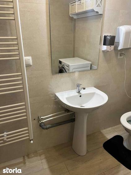 Apartament cu 3 camere decomandat, mobilat în Gheorghe Doja