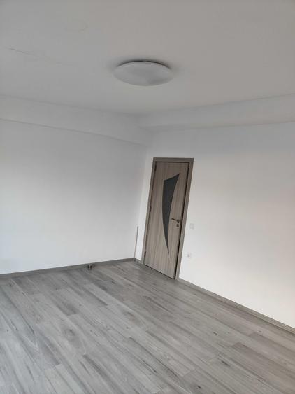 Garsonieră decomandată în Florești