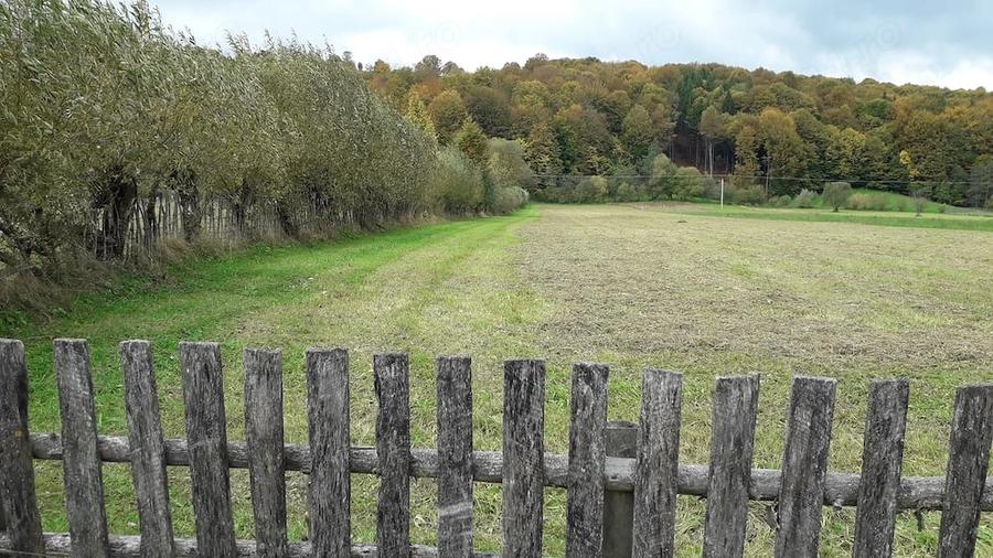 Teren de 1808 mp, în Buzăiel