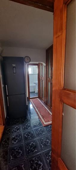 Proprietar ofer spre inchiriere apartament 2 camere decomandate micro 16 - 7