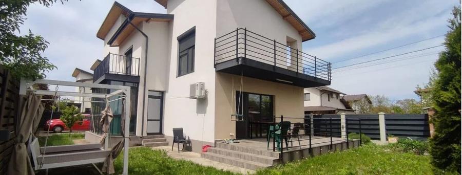 Casă individuală cu 4 camere cu Canalizare în Tunari