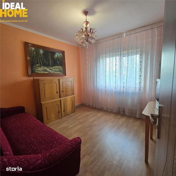 Apartament cu 3 camere decomandat în Alexandru cel Bun