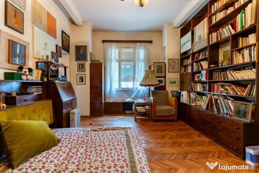Casă cu 7 camere cu Teren 241 Mp în Kiseleff