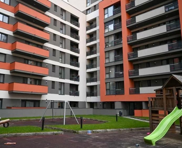 Apartament cu 2 camere decomandat în Dumbrăvița