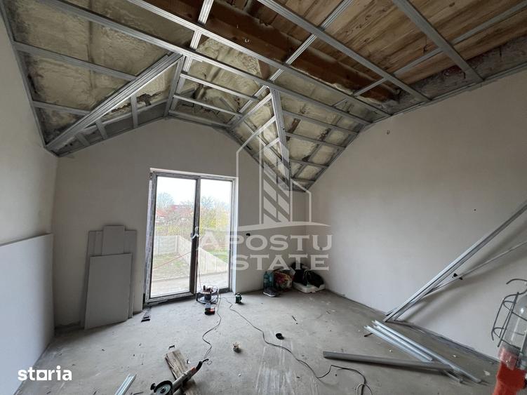 DE VANZARE casa alipita in Covaci cu curte mare - 4