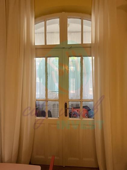 Apartament cu 3 camere semidecomandat în Pache Protopopescu