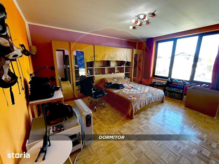 Casă cu 3 camere cu Teren 765 Mp în Central