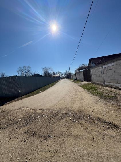Teren Construcții intravilan de 1800 mp, în Piteasca