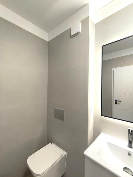 Apartament cu 2 camere semidecomandat în Berceni