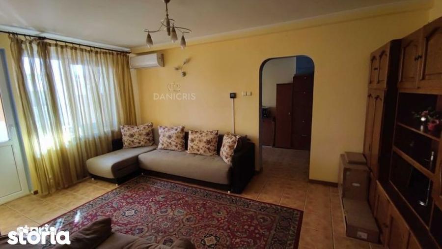 Apartament cu 2 camere semidecomandat în Gara