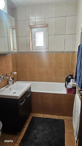 Apartament cu 3 camere decomandat în Tomis Nord