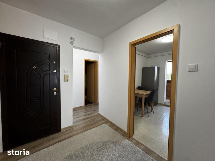 Apartament cu 3 camere decomandat în Circumvalațiunii