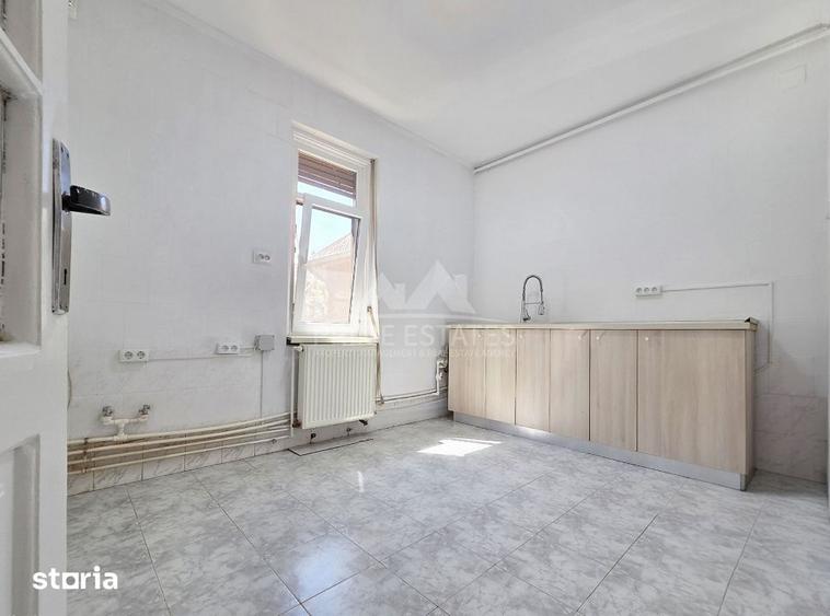 Casa individuala de inchiriat curte libera 100 mp Domenii Ion Mihalach - 5
