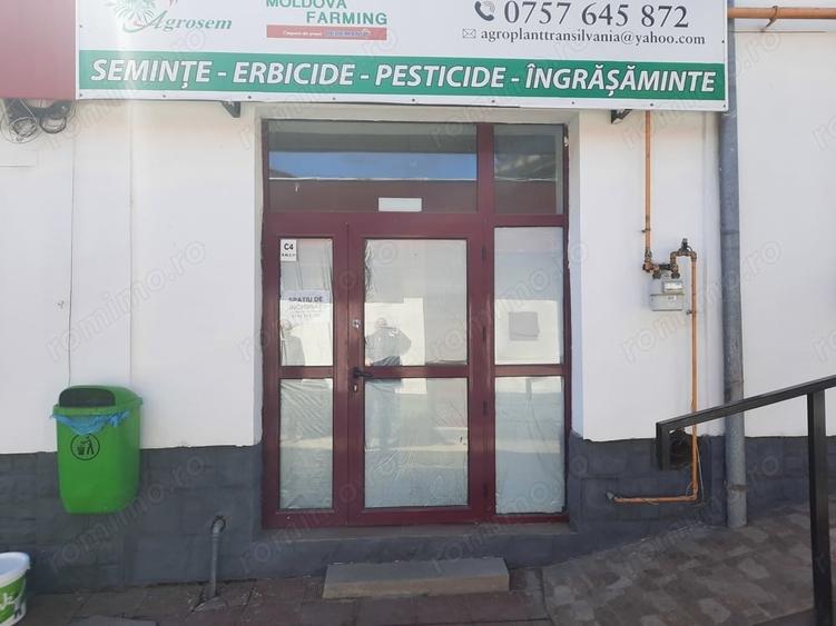 Spațiu comercial, de 30,000 mp, în Central